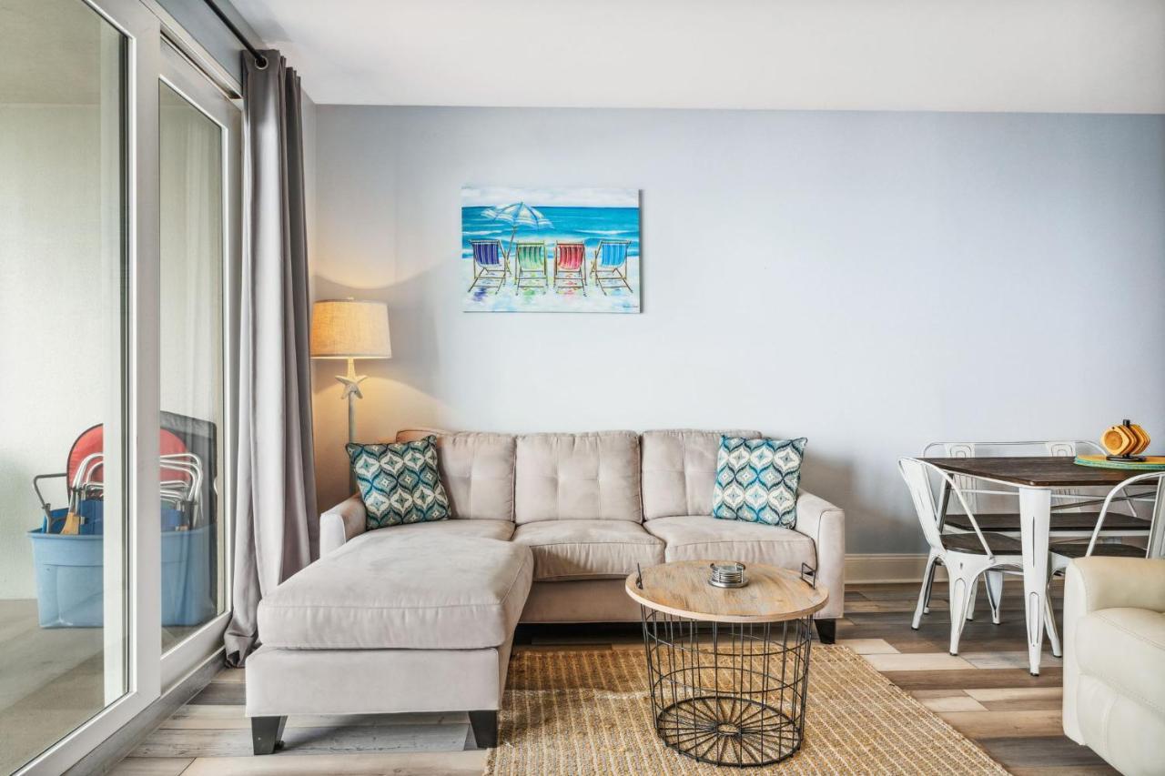 Eternal Waters At Laketown Wharf #1221 By Nautical Properties Vacation Rentals Panama City Beach Exterior photo