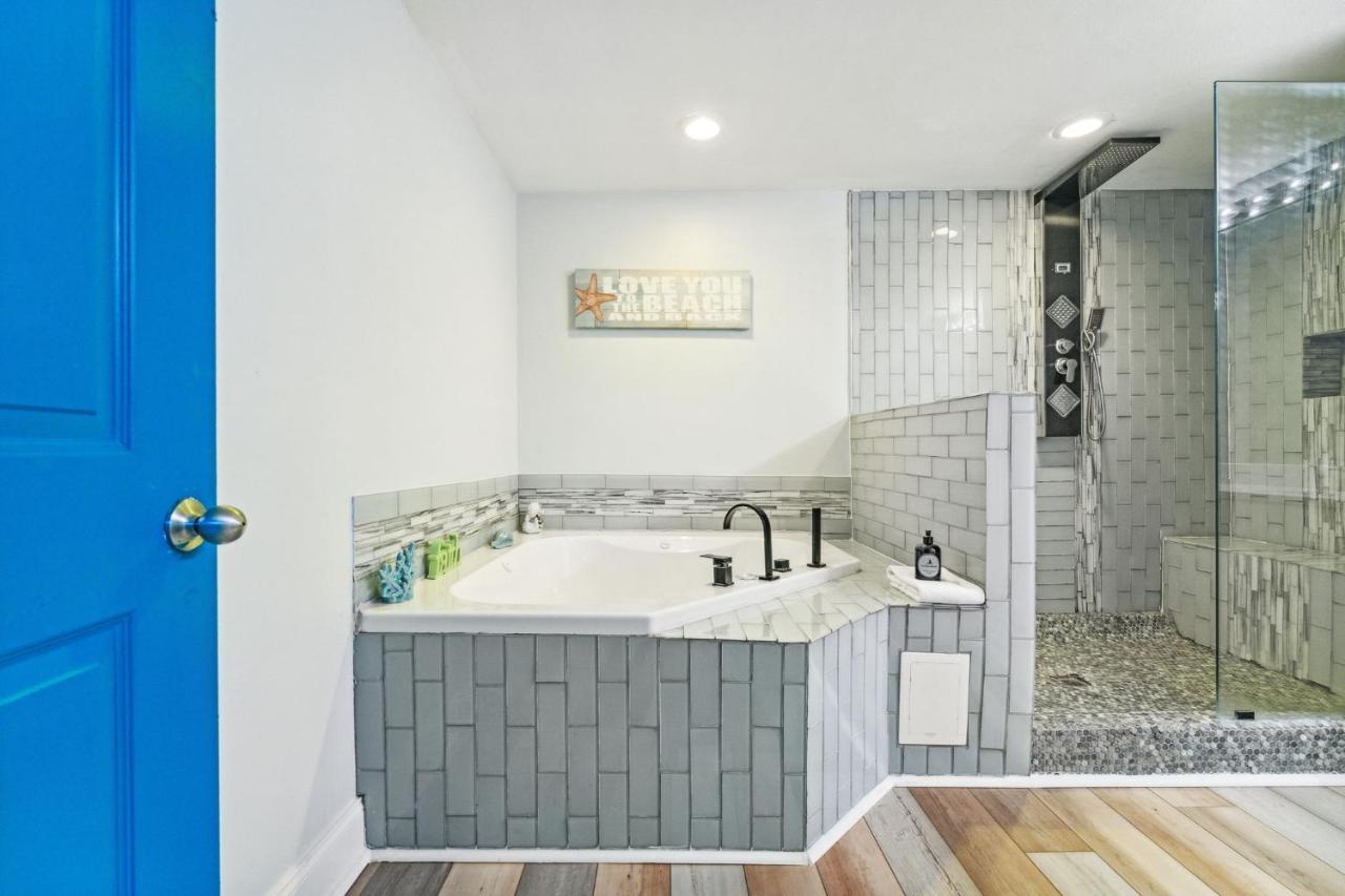 Eternal Waters At Laketown Wharf #1221 By Nautical Properties Vacation Rentals Panama City Beach Exterior photo